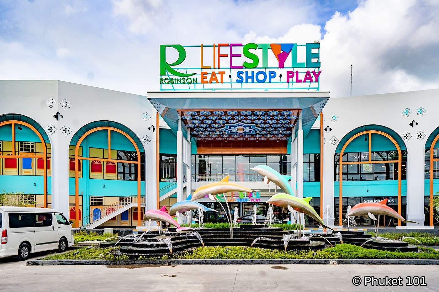 Robinson Lifestyle Thalang
