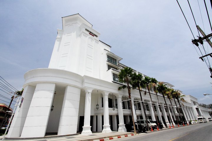 Courtyard by Marriott at Patong Beach